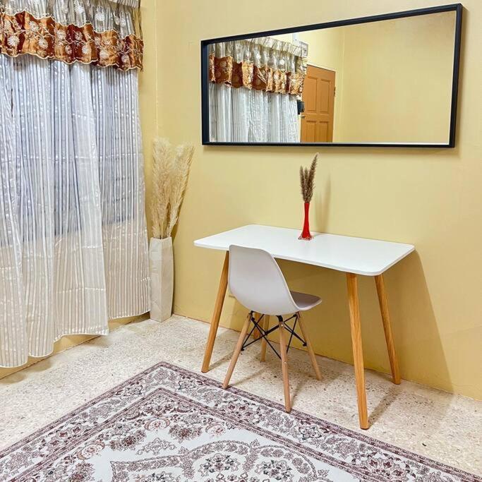Indah Homestay, Pasir Gudang Johor Buitenkant foto